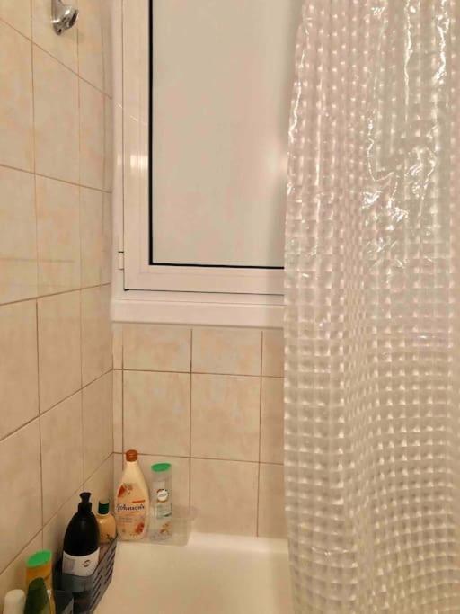 2Bdr Olympianzeus Apt With Netflix Афины Экстерьер фото